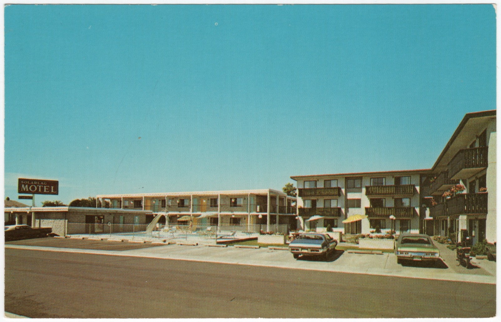 Blaine WA Solarlag Motel AAA Approved Vintage Dexter Press Chrome Postcard