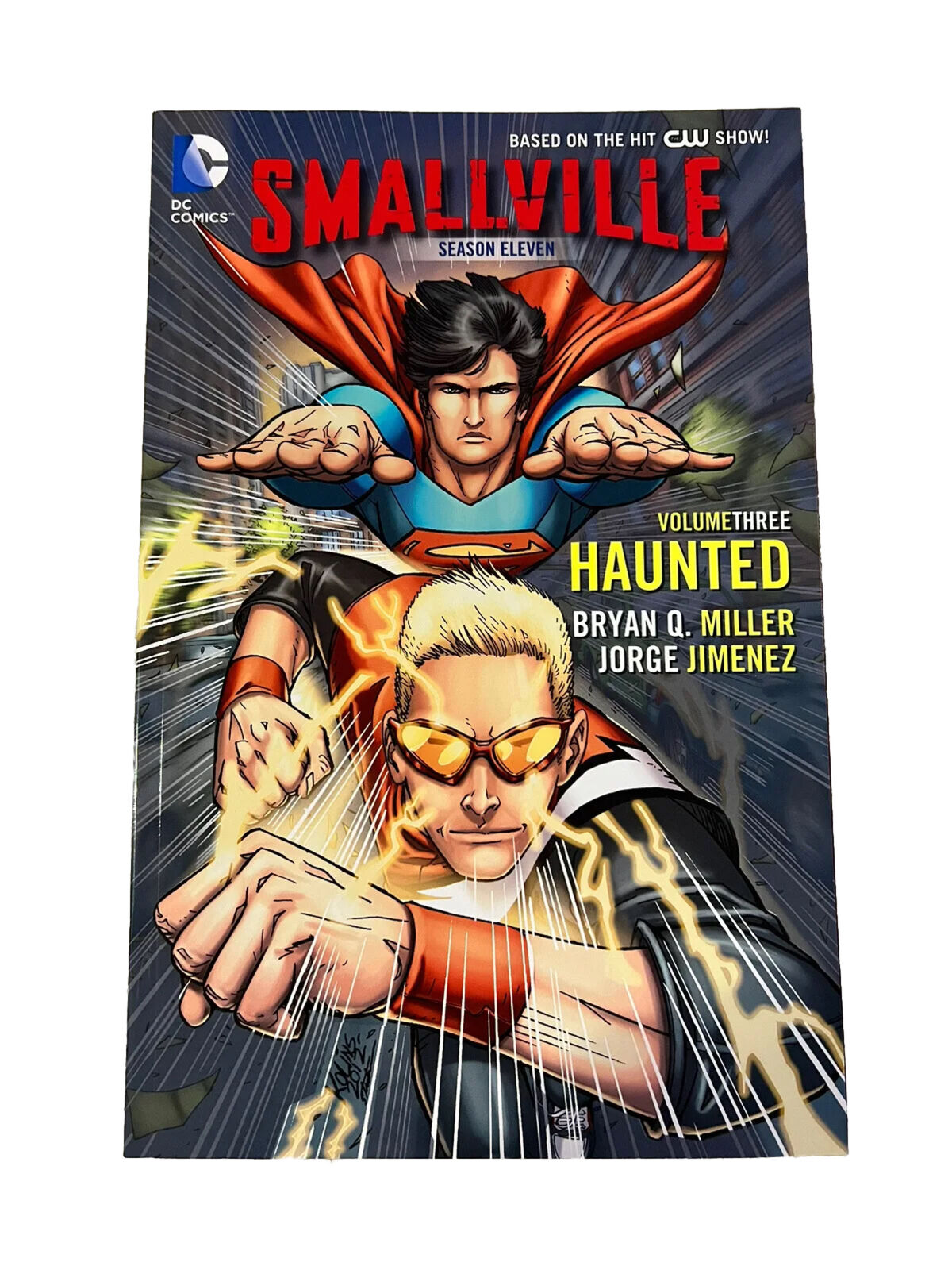 Smallville Season 11 Vol 3 Haunted Tpb