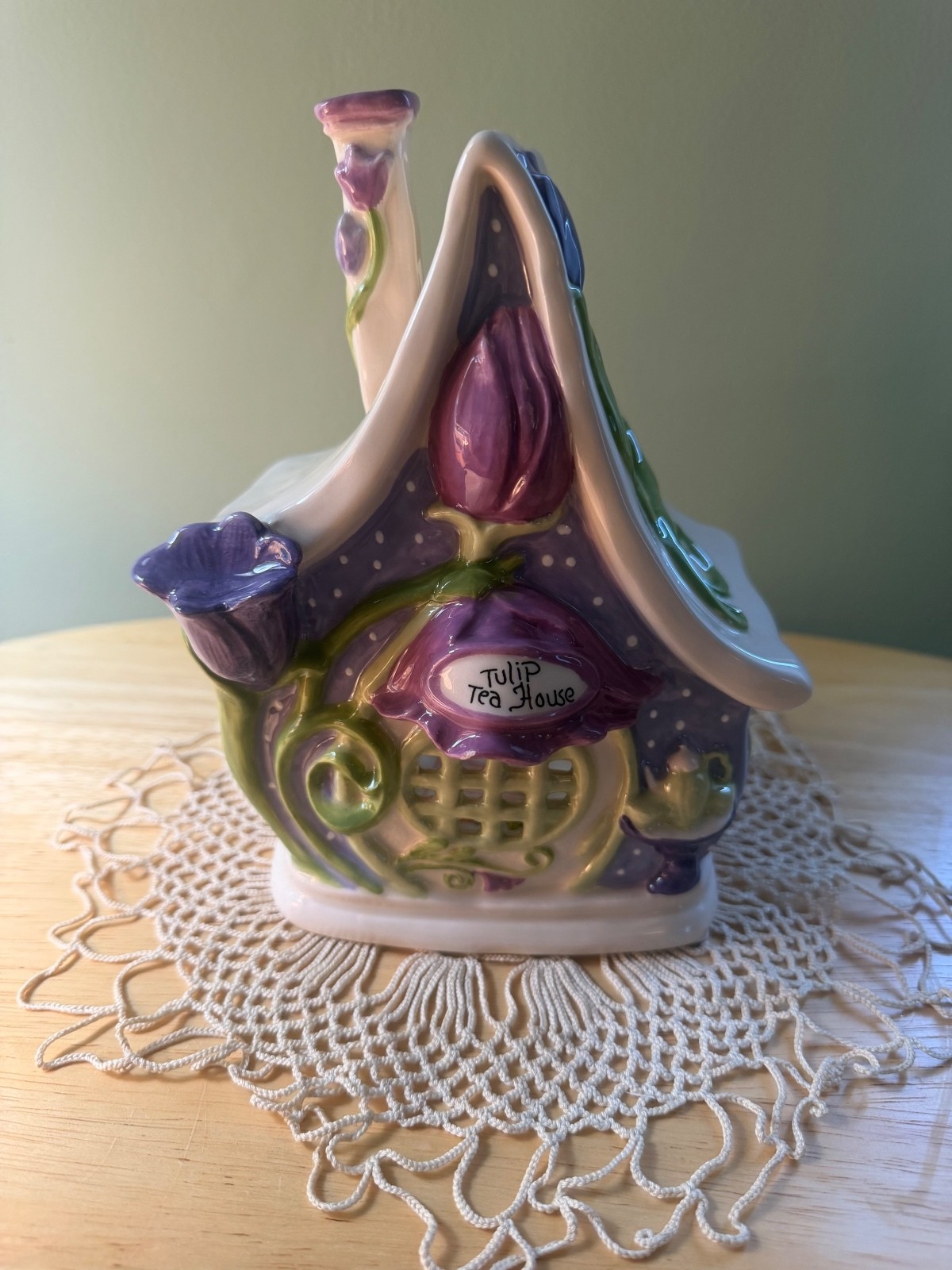 Heather Goldminc Tulip Tea House Ceramic Candle Holder Heather Goldminc Tulip Tea House Ceramic Candle Holder