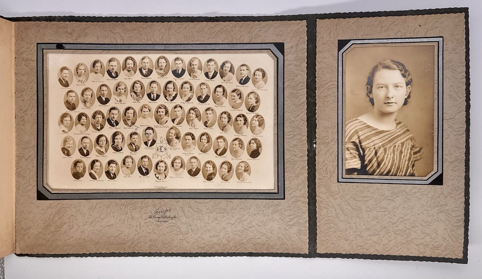 Vtg 1934 Lakeview High School Battle Creek MI Class Photo Autographs Newspaper