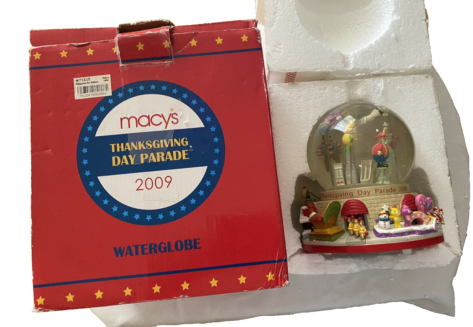 Vintage 2009 Macy\'s Thanksgiving Day Parade Musical Moves Waterglobe Snow Globe