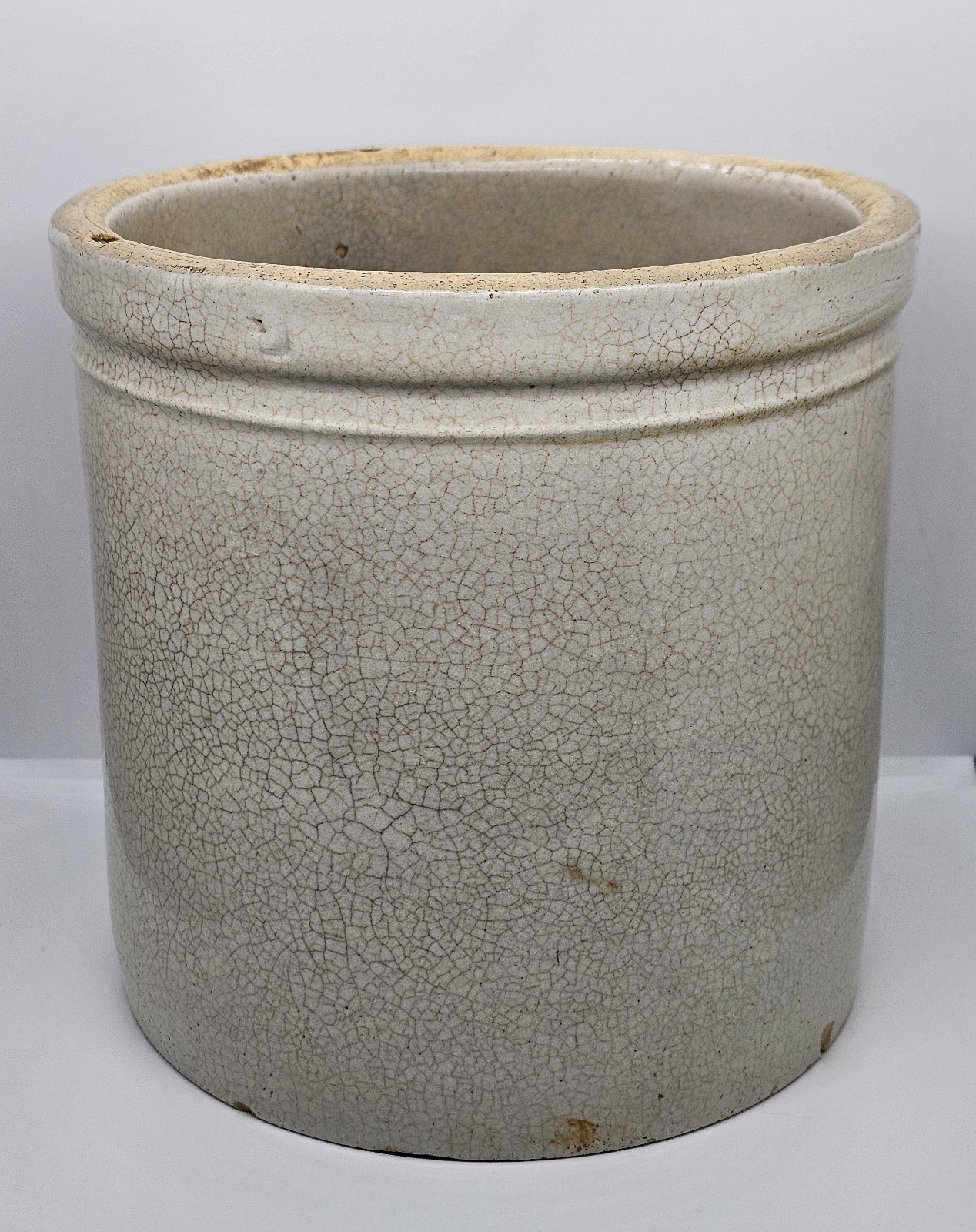 1 Gallon BUCKEYE POTTERY CO Salt Glazed Stoneware Crock Bottom Stamp Macomb 7.5\