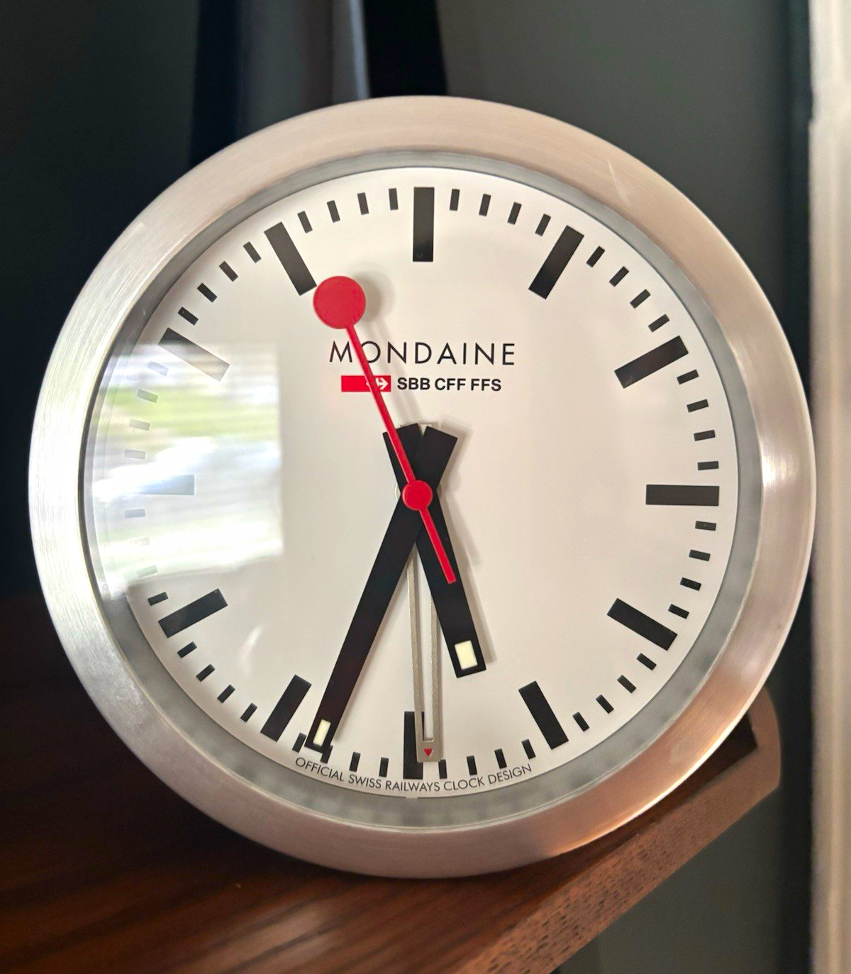 Mondaine SBB CFF FFS Swiss Railways Analog Alarm Round Desk Clock Silver