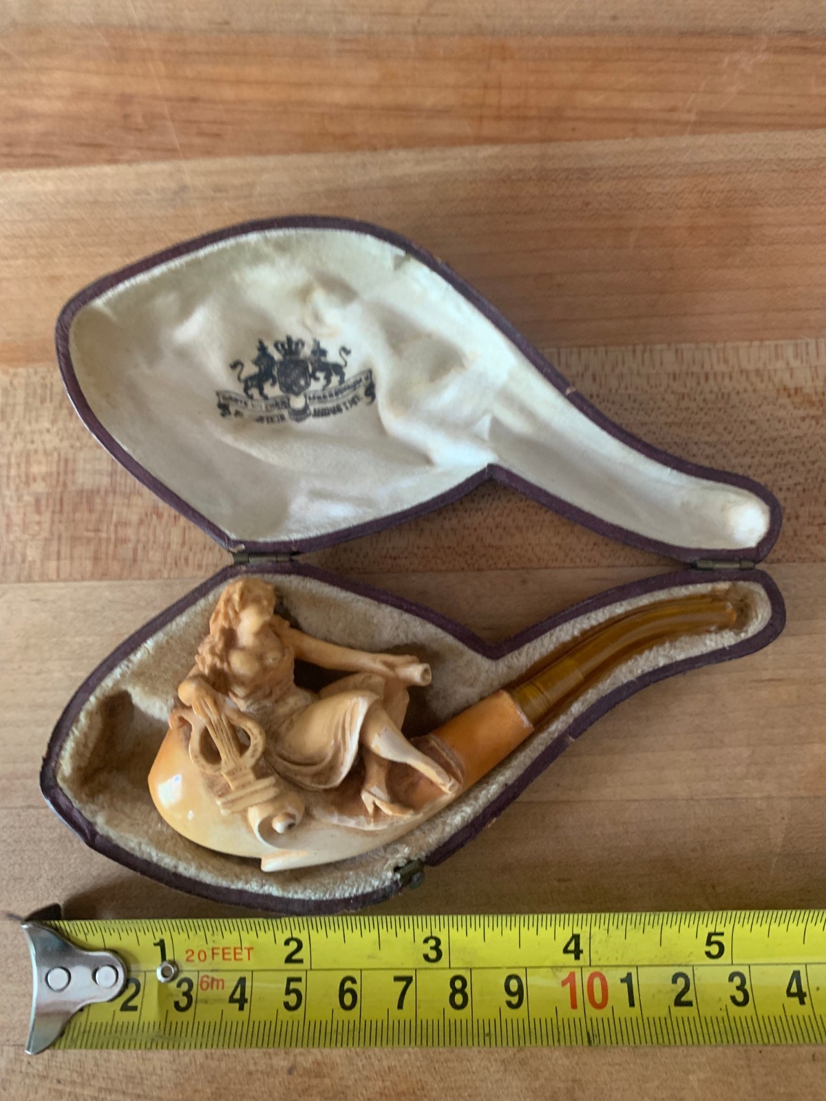 19th century Viennese Meerschaum pipe with leather case