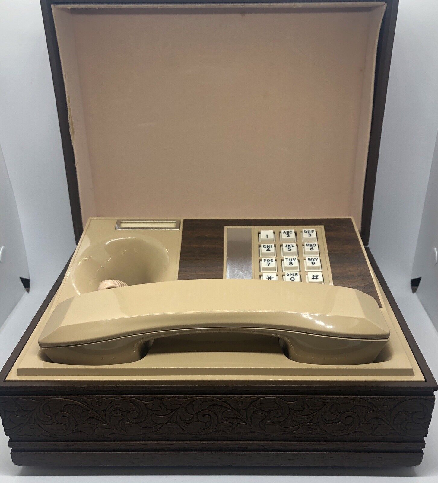 Vintage ATC American Telecommunications Corp. Push Button DECO-TEL DESK PHONE