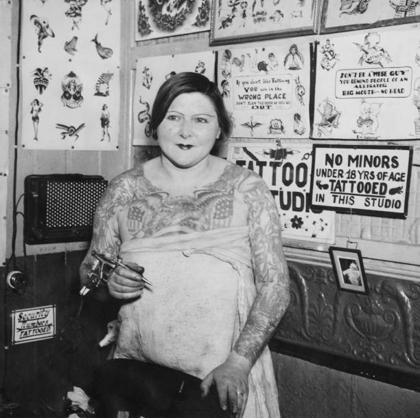 American tattoo artist Mildred Hull New York City�s first female t- Old Photo
