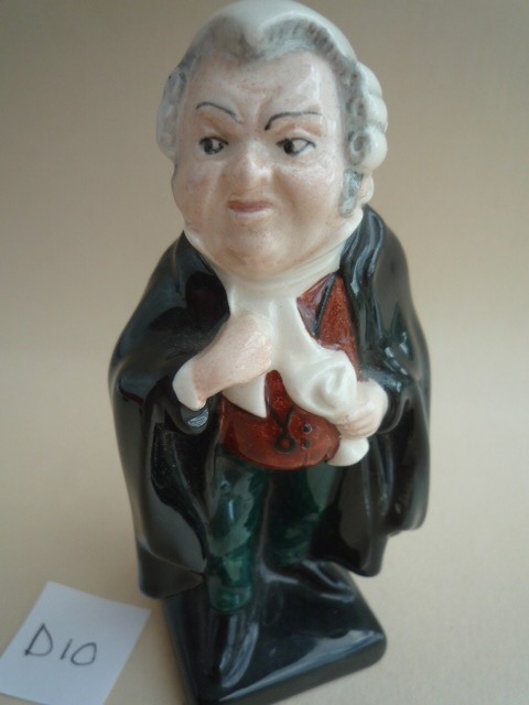 VINTAGE ROYAL DOULTON DICKENS FIGURE BUZ FUZ PERFECT CONDITION D10 VINTAGE ROYAL DOULTON DICKENS FIGURE BUZ FUZ PERFECT CONDITION D10