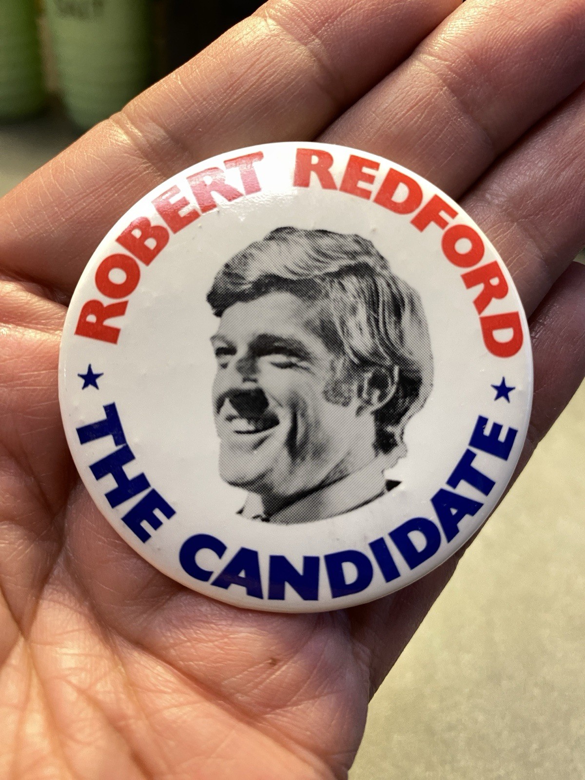 NOS ROBERT REDFORD THE CANDIDATE 1972 Film 2 1/4” Pinback Button Movie Theatre