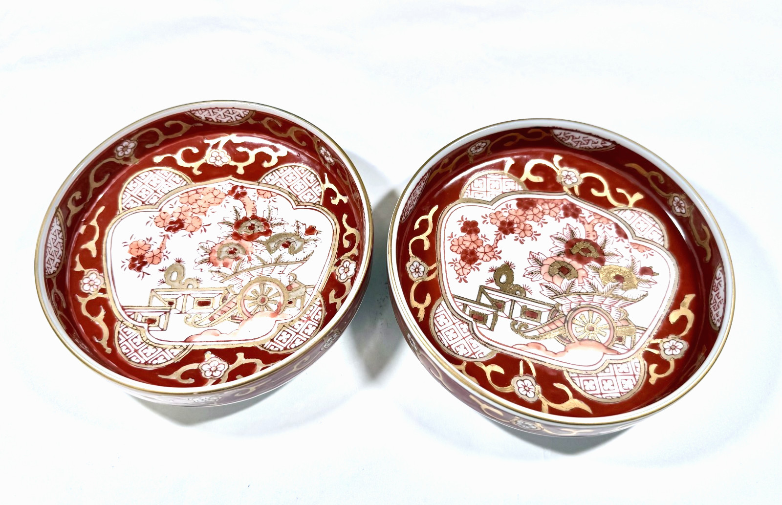Vintage Japanese Gold Imari Hand Painted 5.5\