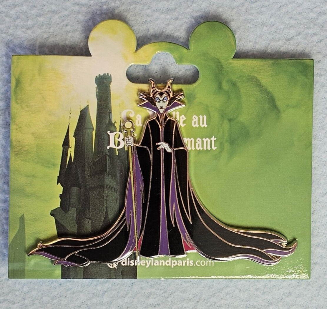 New Disney DLP DLRP Disneyland Paris Sleeping Beauty Cloak Maleficent Pin 2023
