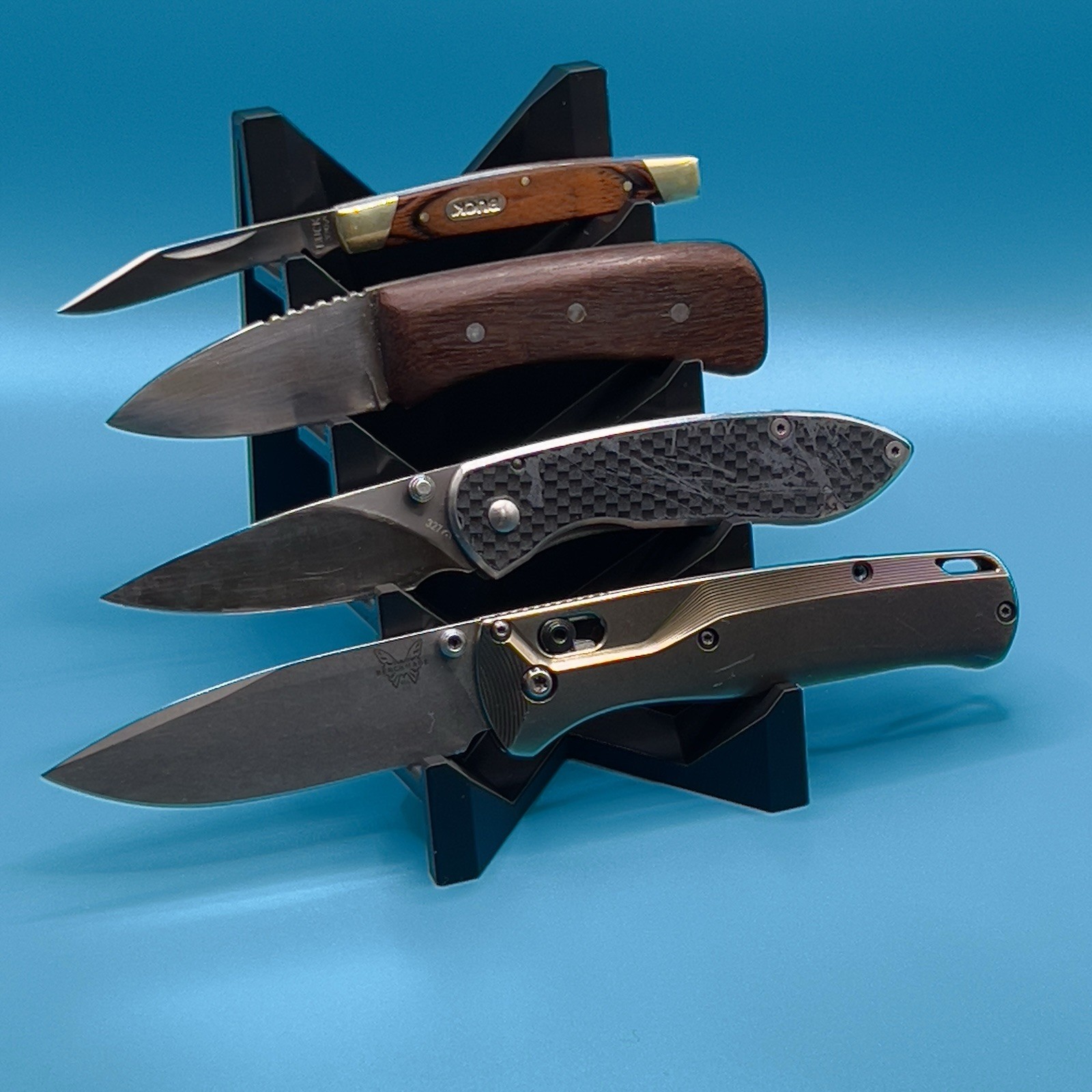 4 Knife Display Stand - Small To Medium Knives - Ships Fast