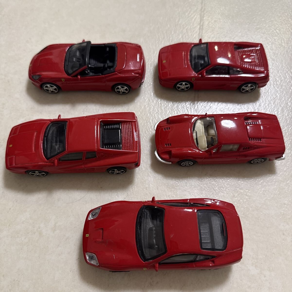 Mini car Ferrari 5 car set Age14+