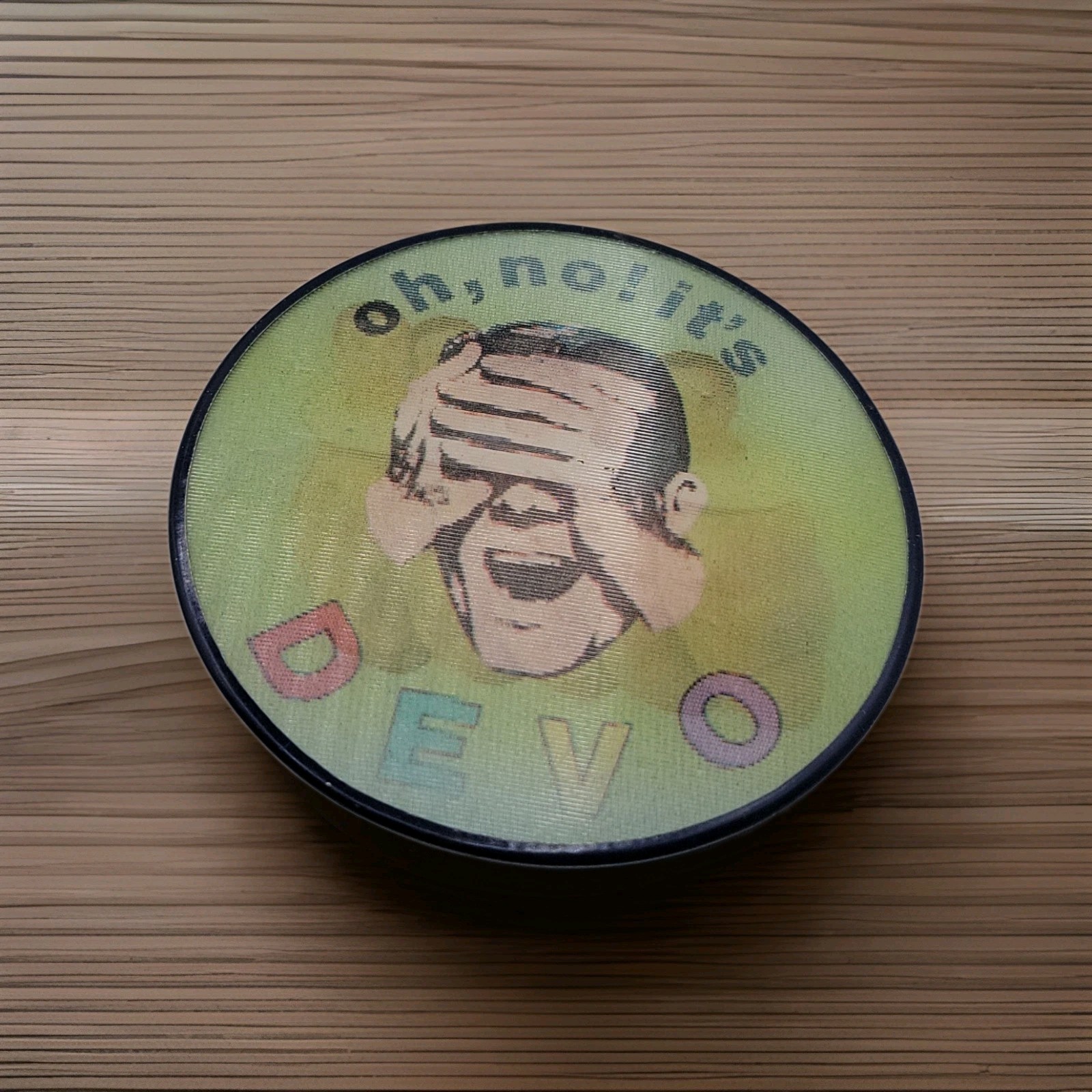 VINTAGE Oh No Its Devo 1982 Flicker LENTICULAR 2.5 VINTAGE Oh No Its Devo 1982 Flicker LENTICULAR 2.5