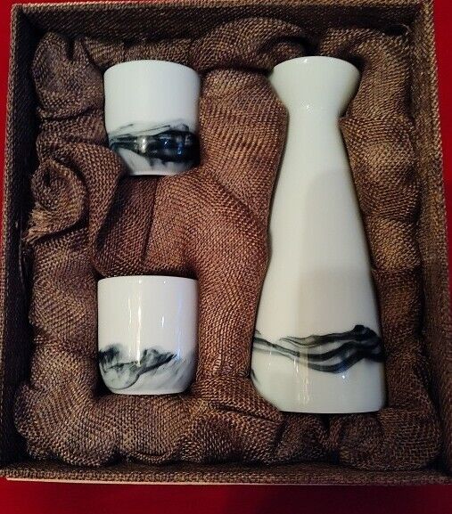 Traditional Japanese Sake Set Hand Painted Design Porcelain...3 Pc Set  With Box