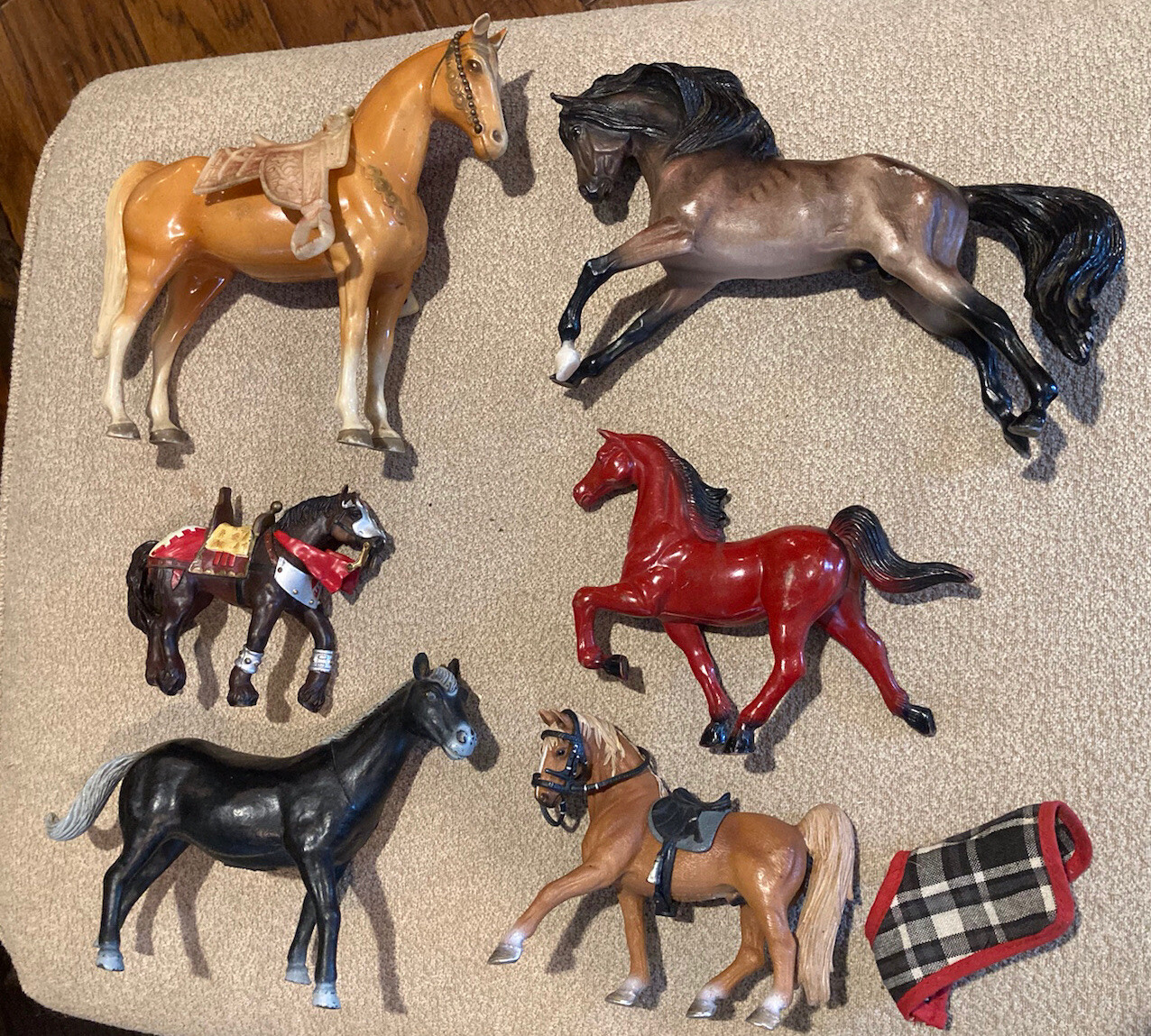 vintage Model toy horses Breyer Schleich Imperial Papo hard plastic vinyl vintage Model toy horses Breyer Schleich Imperial Papo hard plastic vinyl