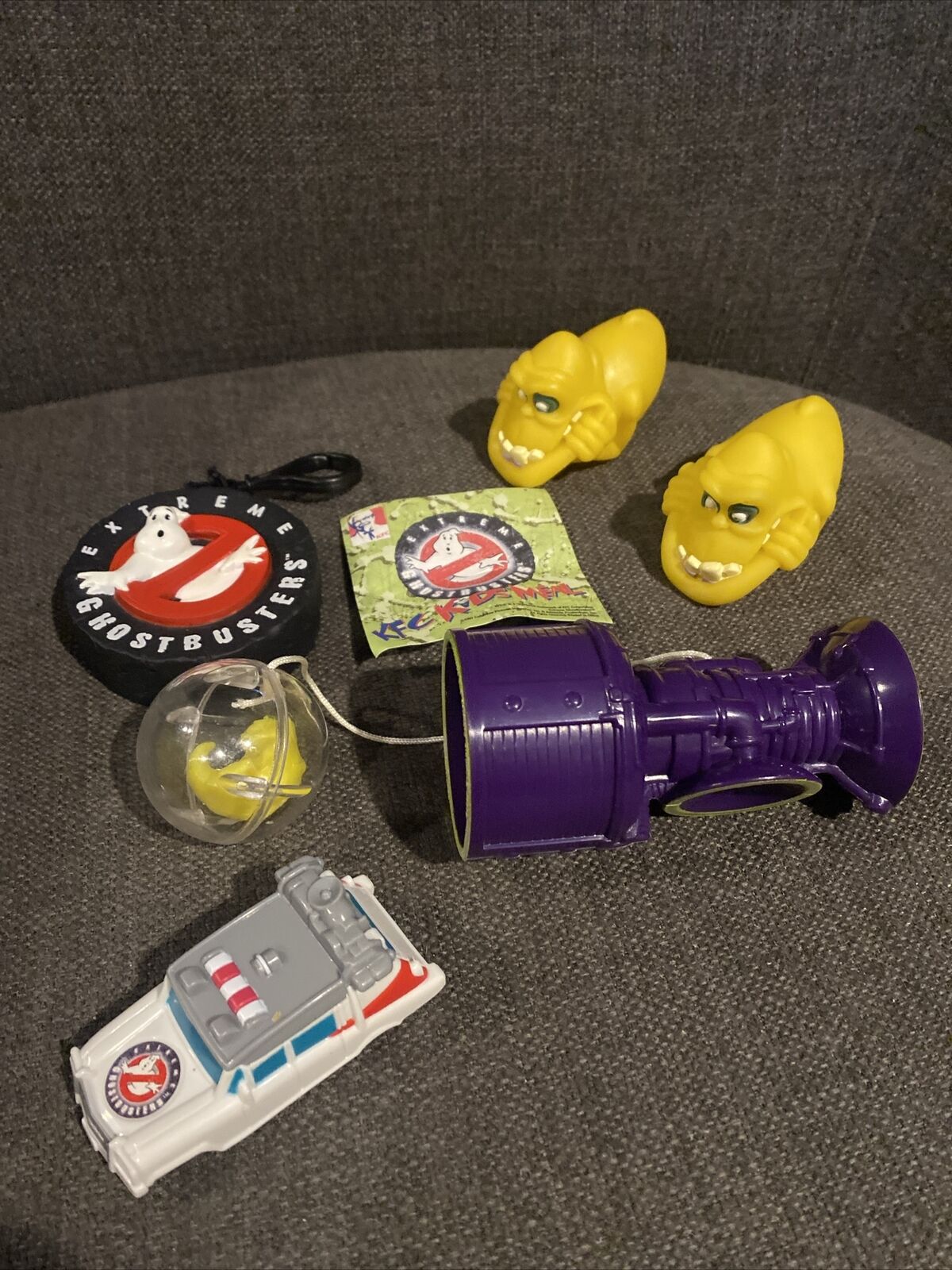 1997 Ghostbuster's Toy Lot Of 5  Hockey Puck Clip on Change Bank, Car, Squeeze