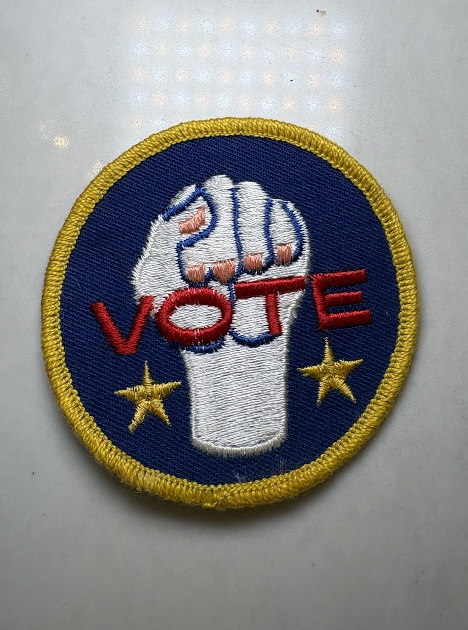 Vintage 1972 Richard Nixon President Election Campaign Patch - VOTE Fist