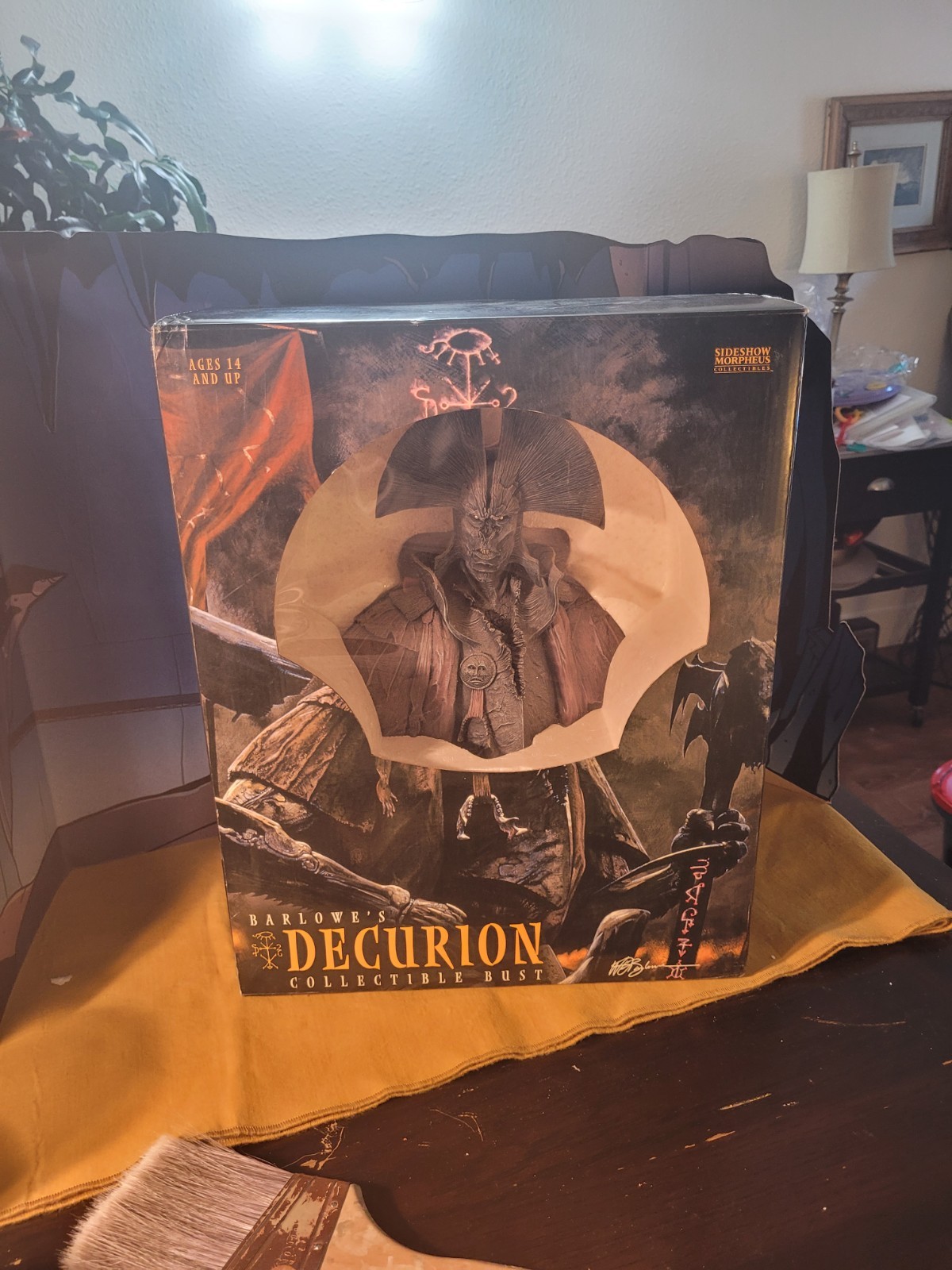 SIDESHOW BARLOWE'S DECURION INFERNO COLLECTIBLE BUST IN BOX #221/500