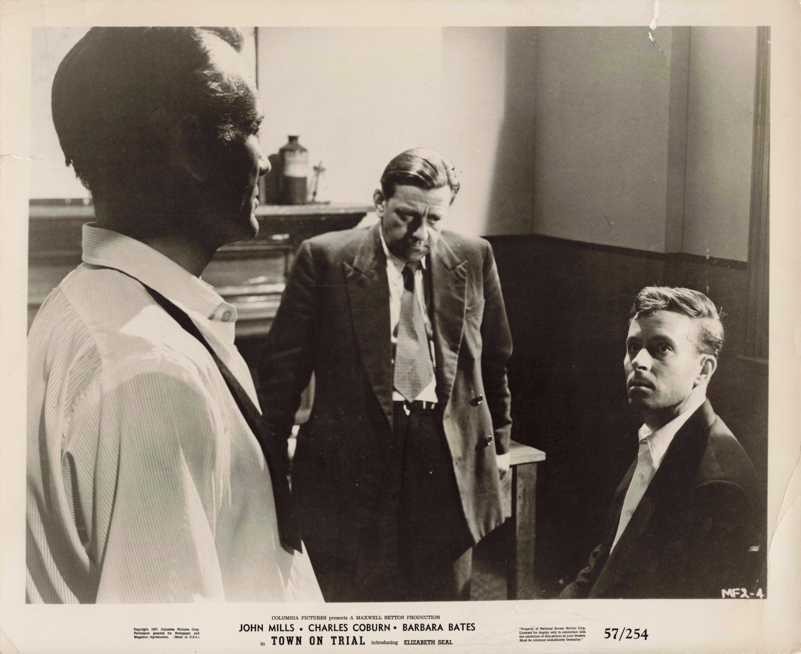John Mills in Town on Trial - VINTAGE Original 8x10 Press Photo