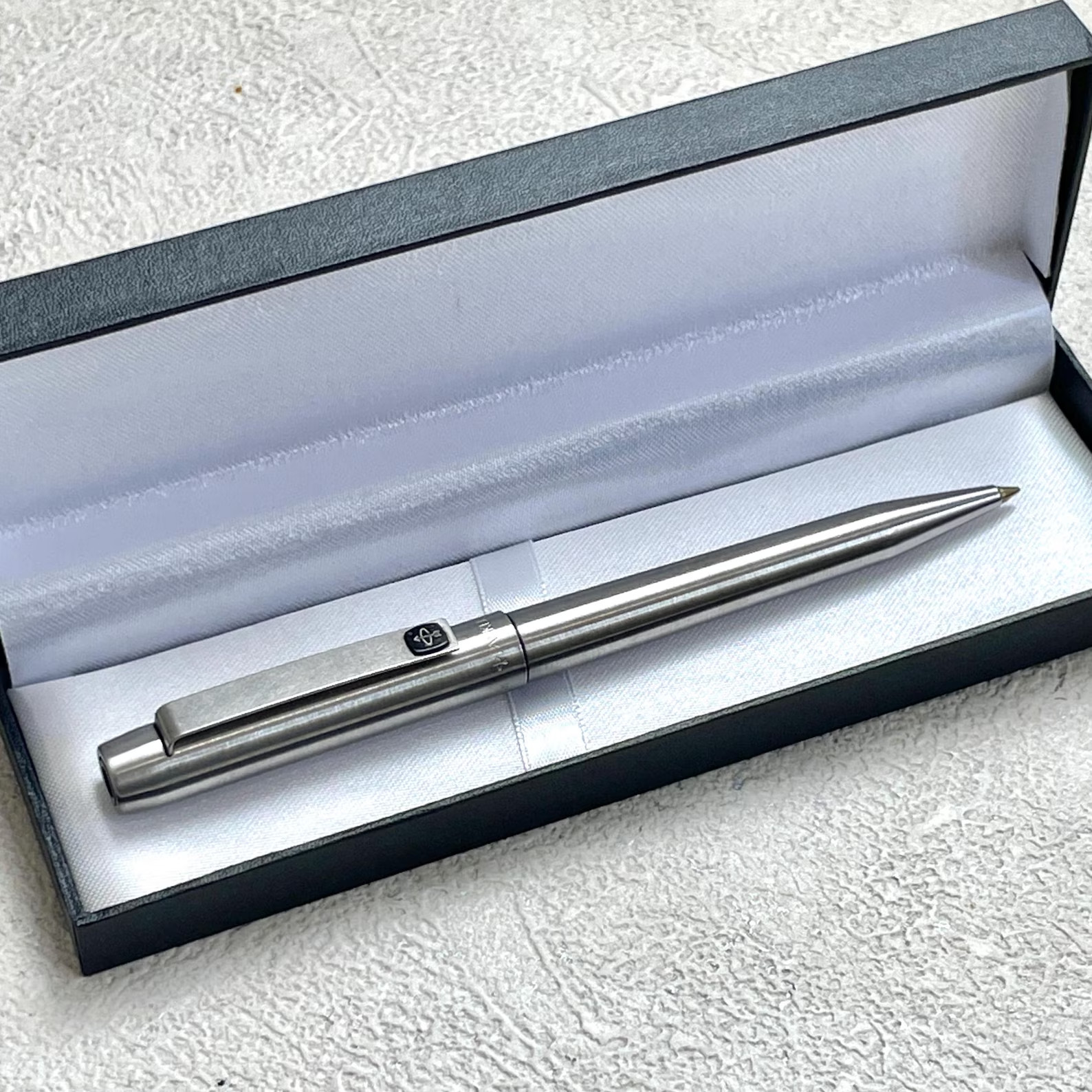 Vintage Parker 25 Ballpoint Pen Brushed Steel Black Logo Made in UK BS211