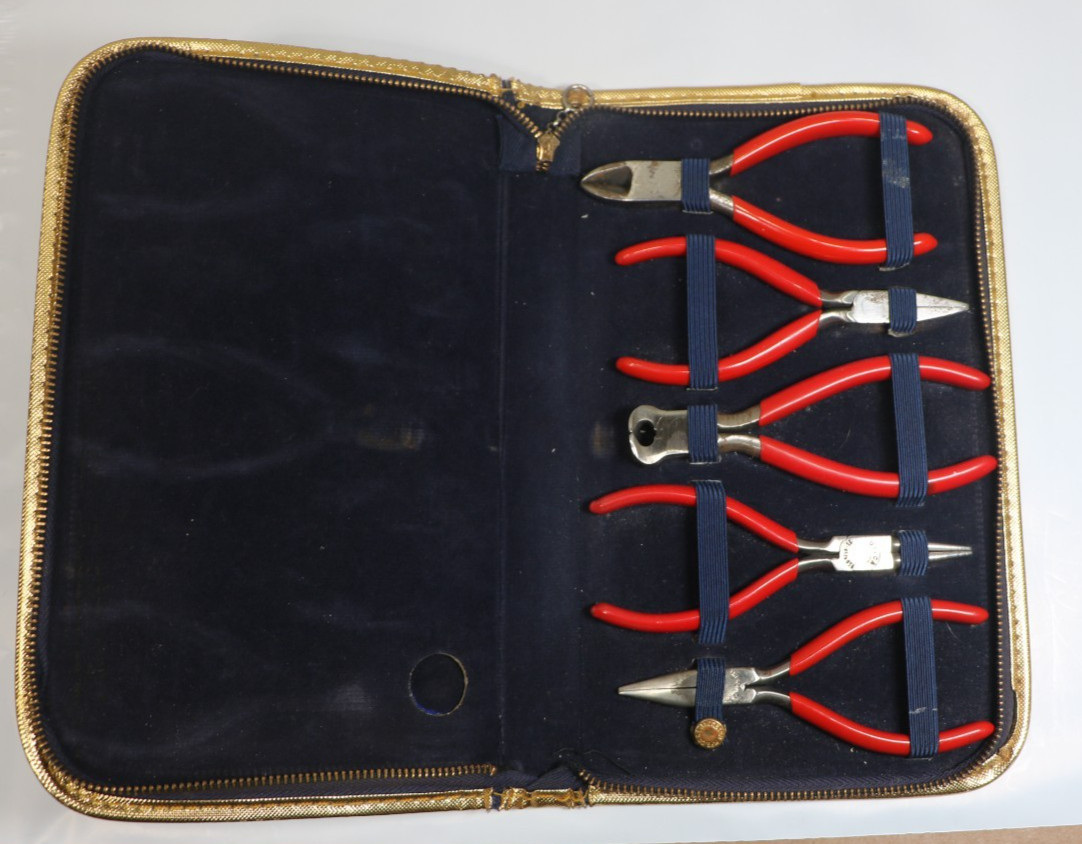 Vintage Early Utica Forge 5 Piece Pliers Set 3 diamond Logo in the UTICA Case.