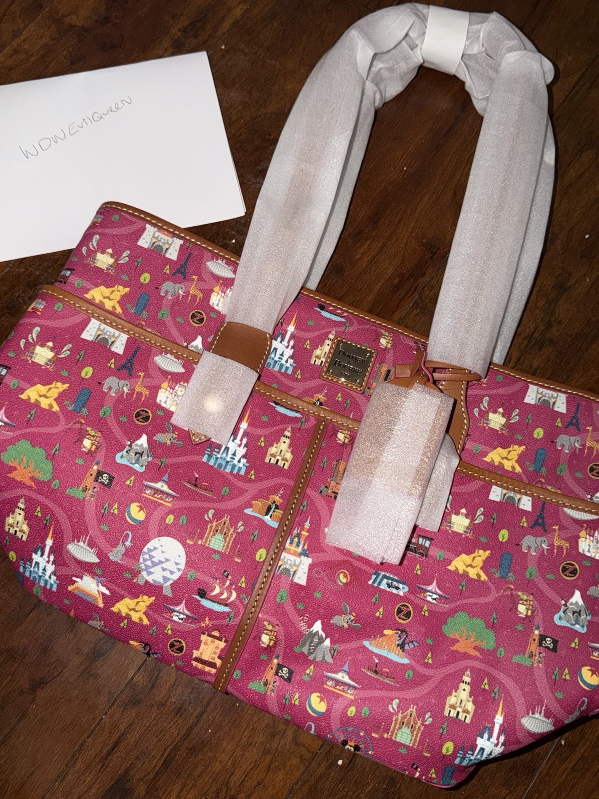 NWT 2020 Disney Dooney & Bourke PARK LIFE Tote Annual Passholder AP Bag Purse