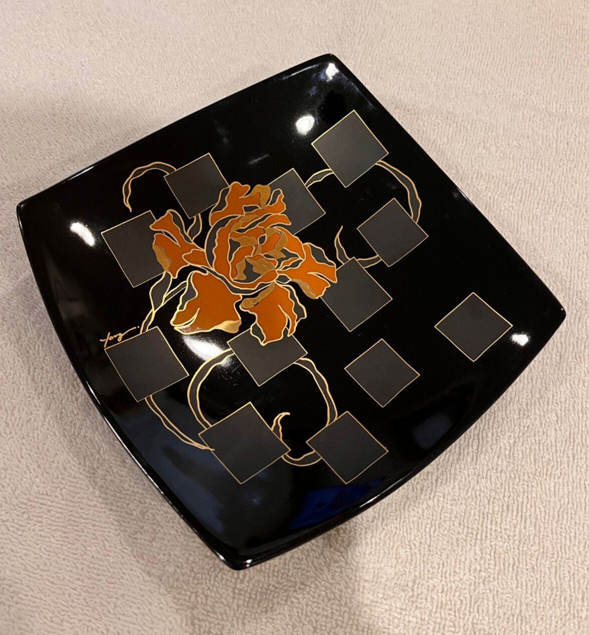 Vintage 1990s Rosenthal FROGEN YANG Asiatica Floral Black Square Porcelain Bowl Vintage 1990s Rosenthal FROGEN YANG Asiatica Floral Black Square Porcelain Bowl