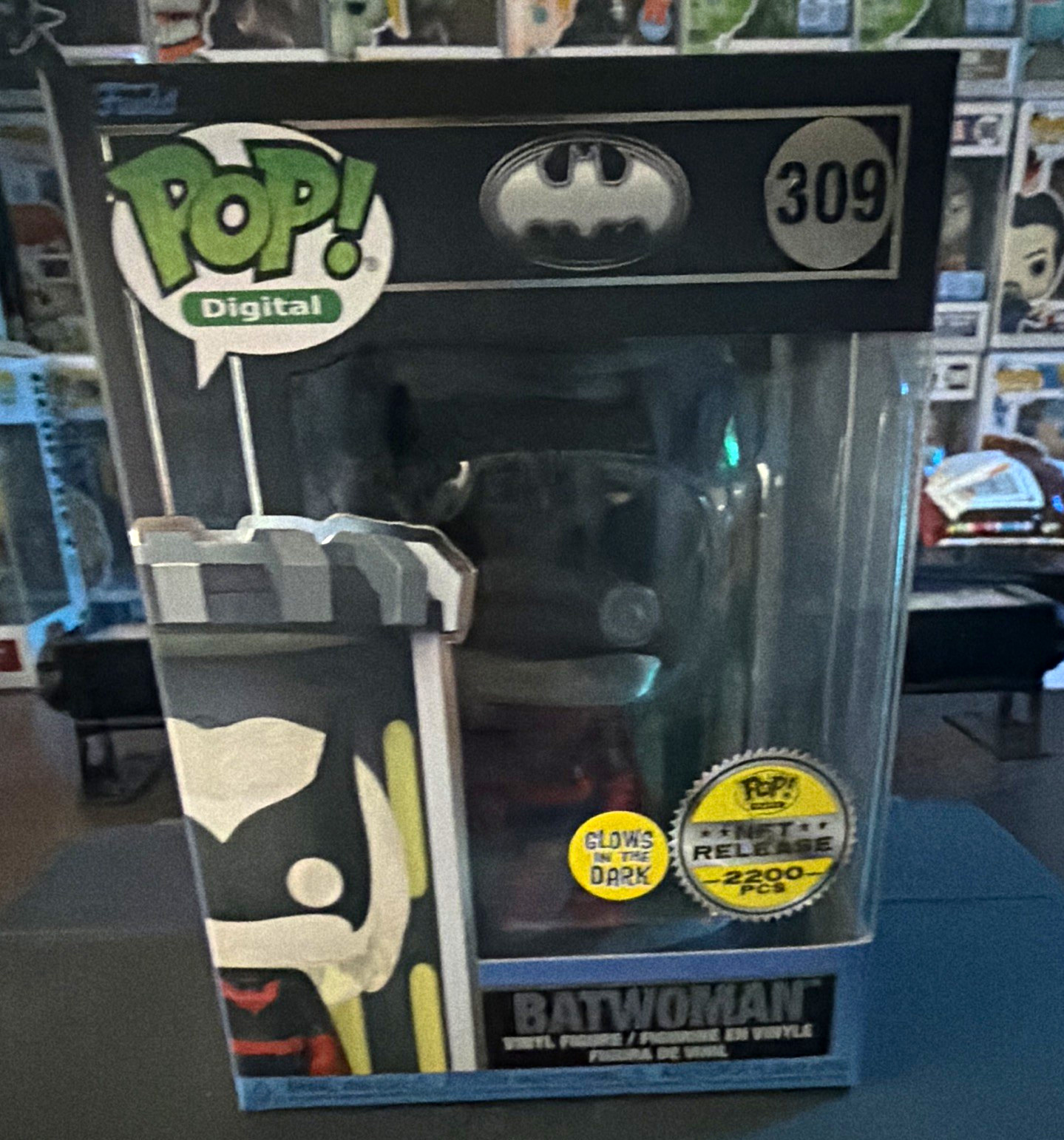 Funko Pop Digital Batwoman #309 Glow in the Dark Limited Edition 2200pcs