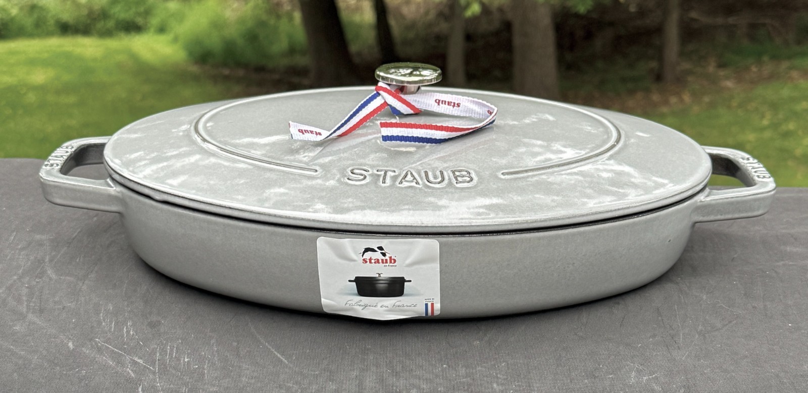 Staub Cast Iron 33cm Oval Gratin Pan 2-1/4 Qt. Graphite Grey Made In France