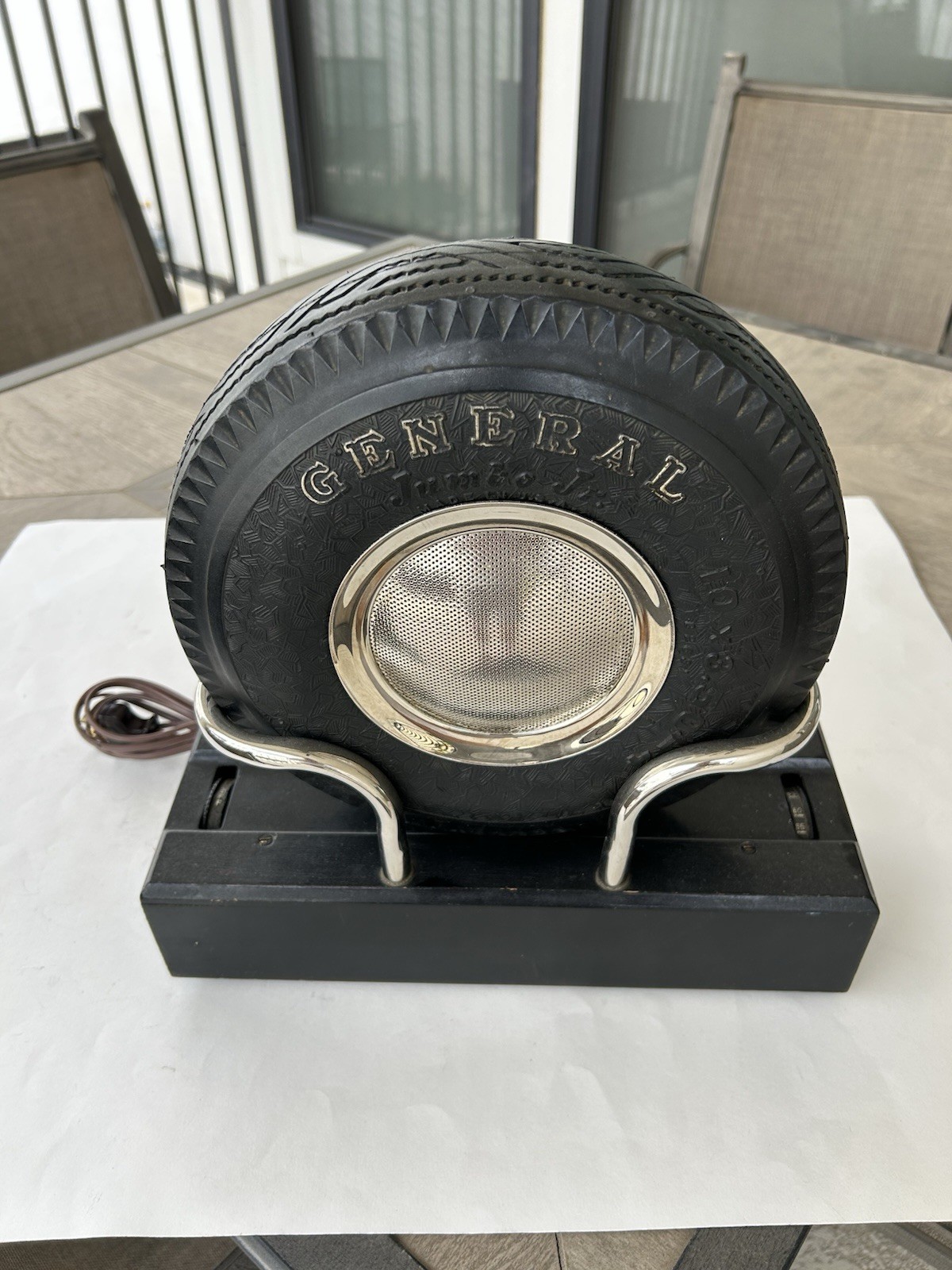 Extremely Rare General Jumbo Jr. Tire AM Tube Radio - Promotional Piece