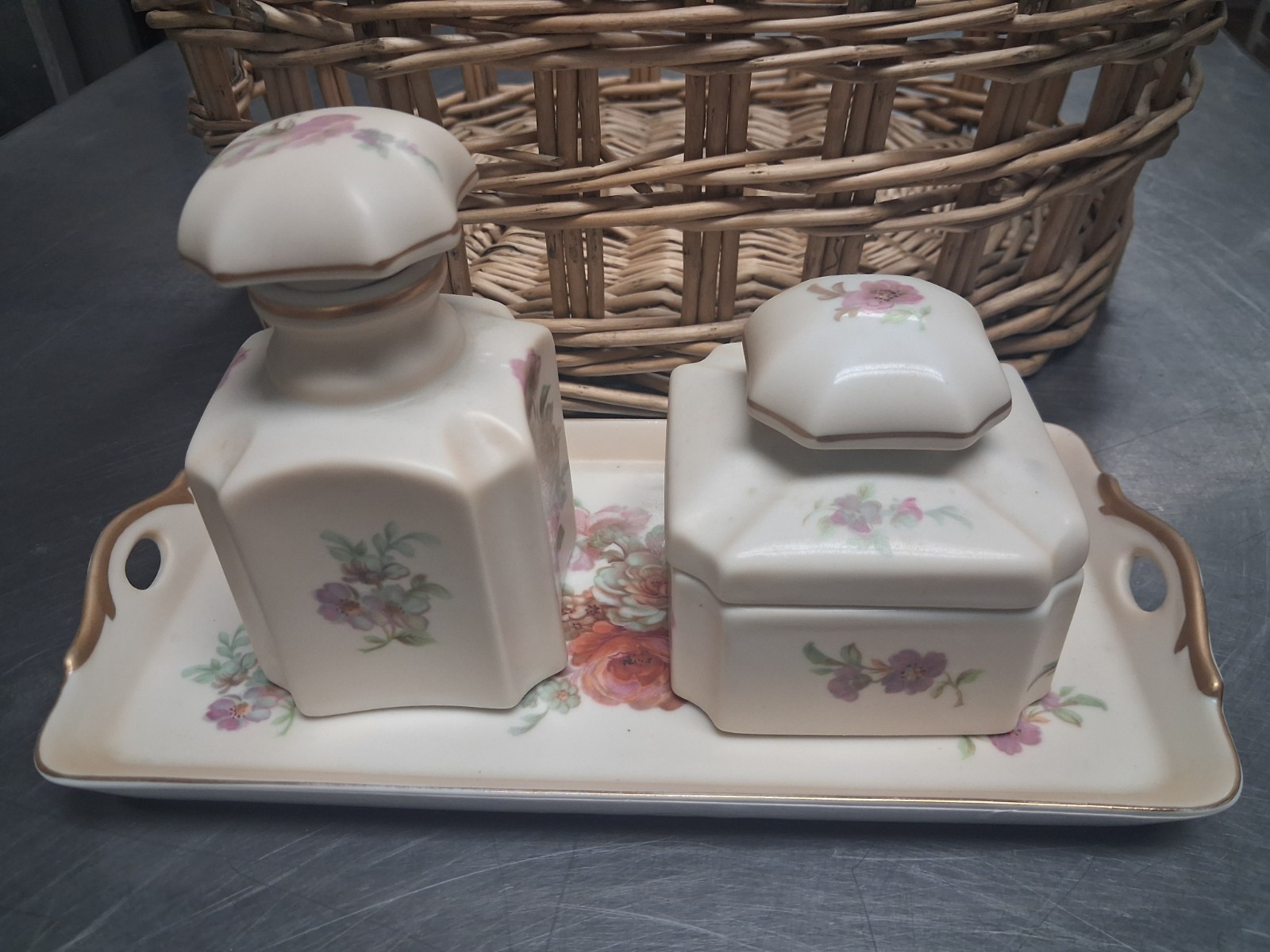 I. W. Rice Vintage 3pc Vanity Set