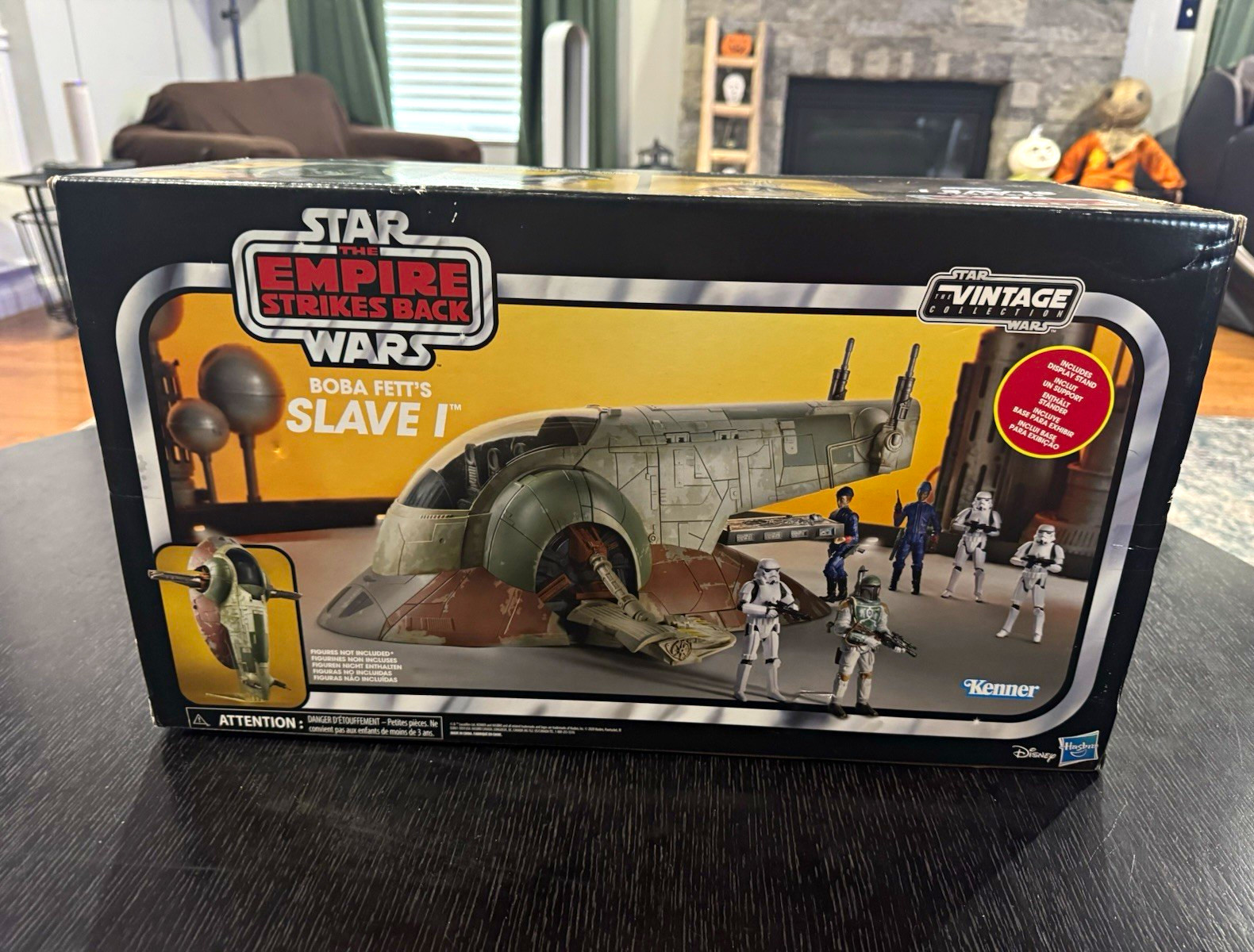 Star Wars TVC Boba Fett’s Slave I E9647 Sealed 2020 Hasbro Kenner Damaged Box