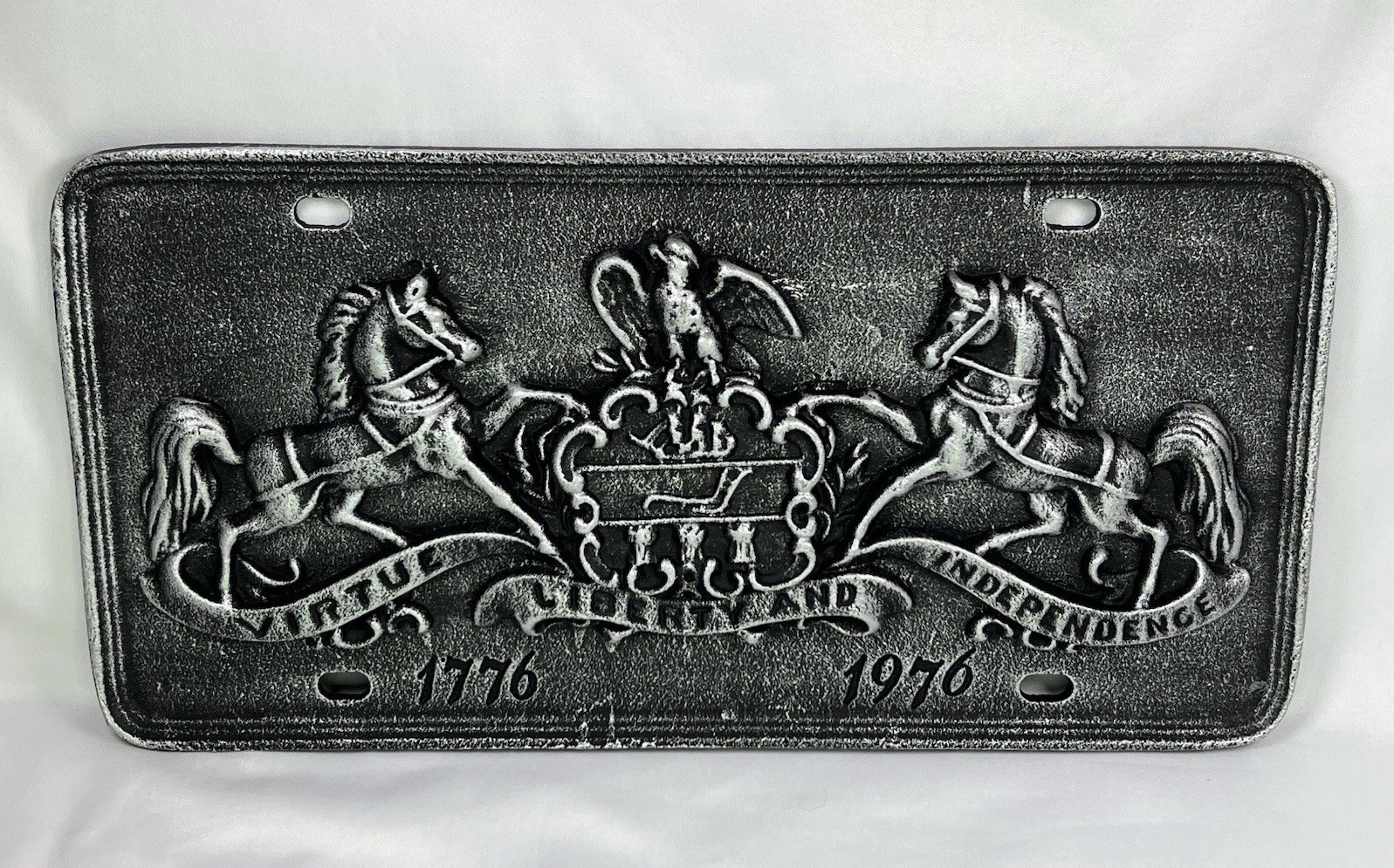 VTG 1776 1976 Pennsylvania Bicentennial Plate Virtue Liberty Independence 11x6”