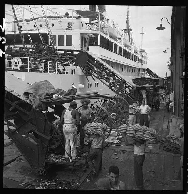 Photo:Central America 1953 Bananas Loaded on Ship Dock Workers Port