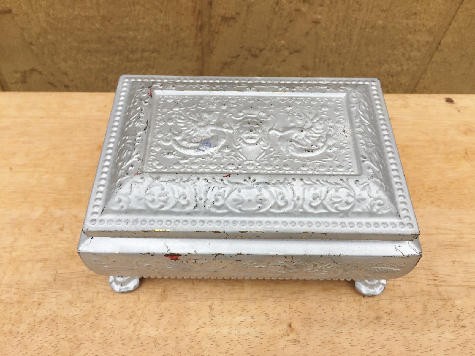 Blue Bird Confectionary Tin Box Harry Vincent Worcestershire England Lion Vtg