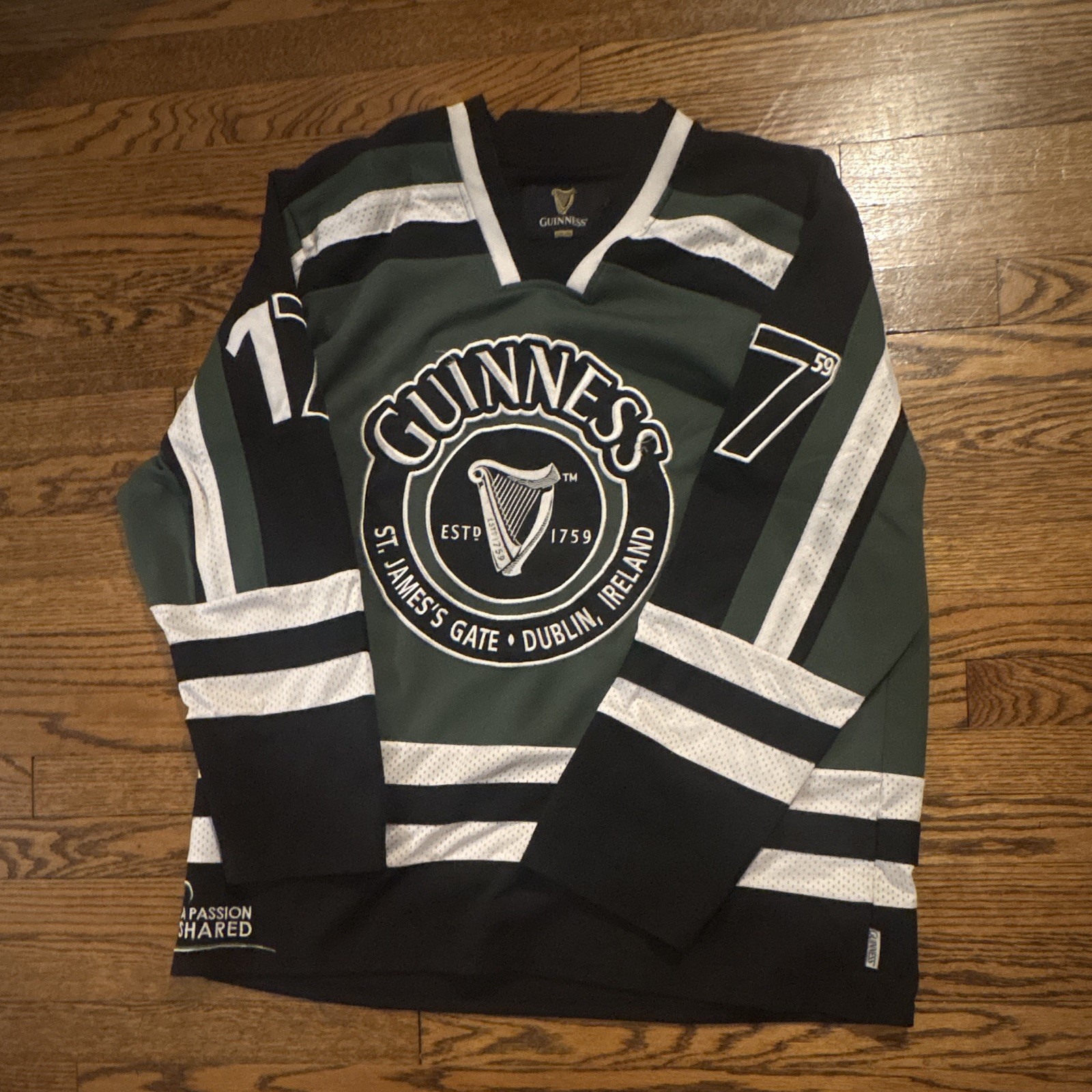 Guinness Ireland 1759 St. James\'s Gate Dublin Jersey Shirt XL Long Sleeve