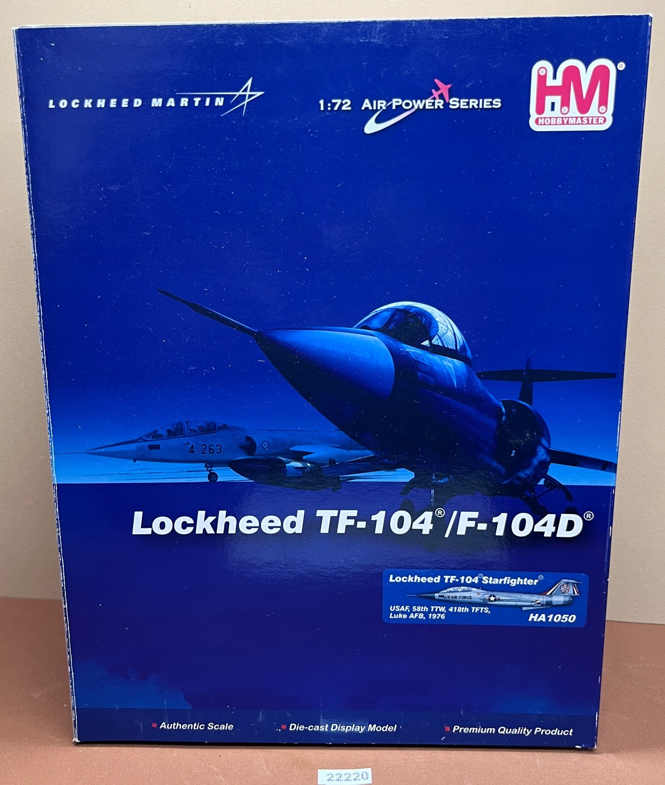 HOBBYMASTER HA1050 1:72 Lockheed TF-104 Starfighter USAF Luke AFB Diecast MINT