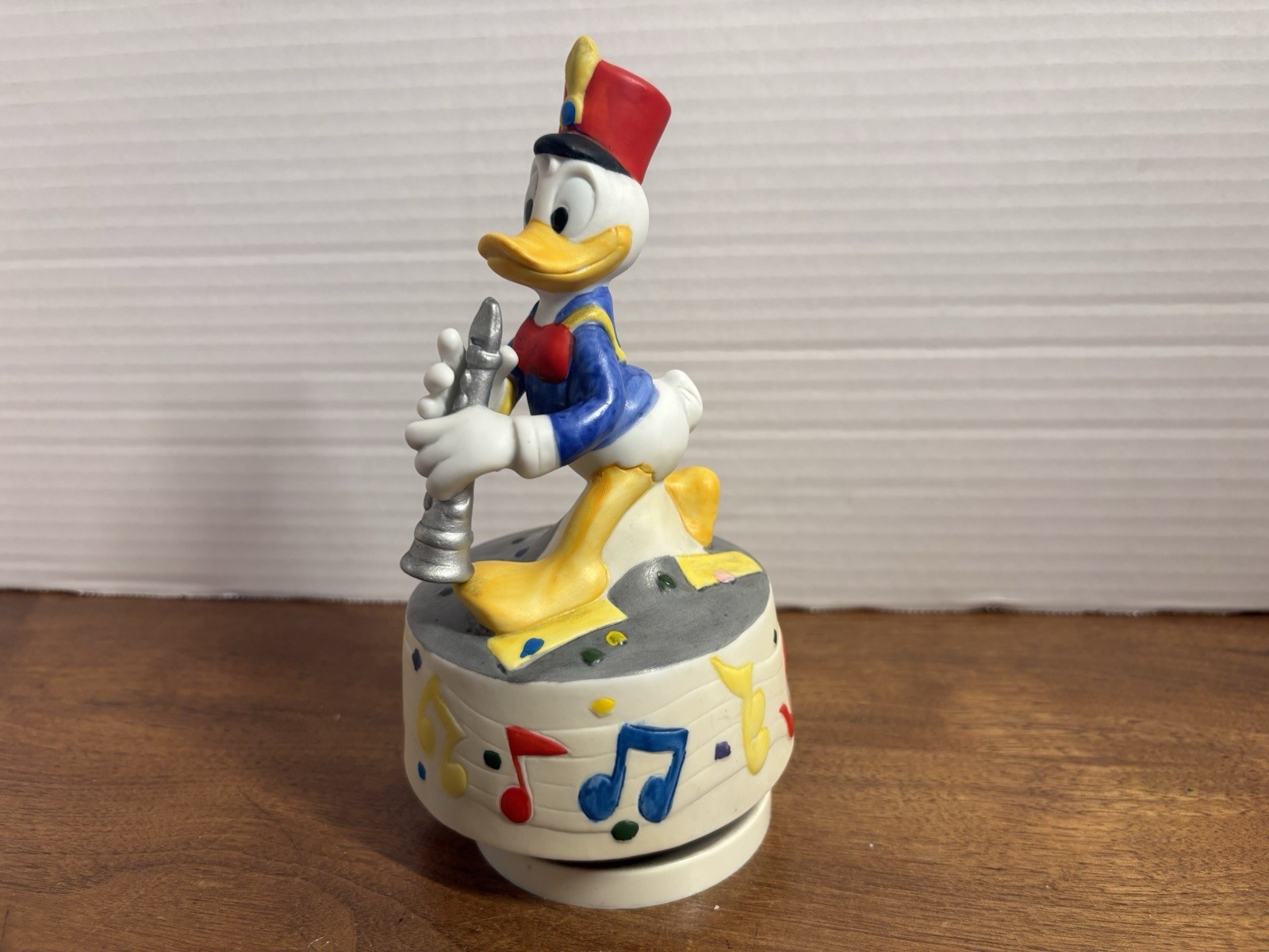 Vintage Disney Schmid Donald Duck Music Box When The Saint’s Go Marching In