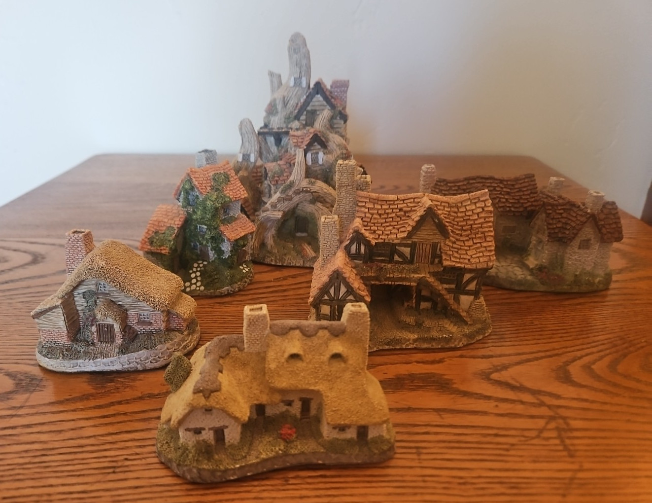 Vintage 1983 Great Britain David Winter Lot of 6 Cottages Hand Made Vintage