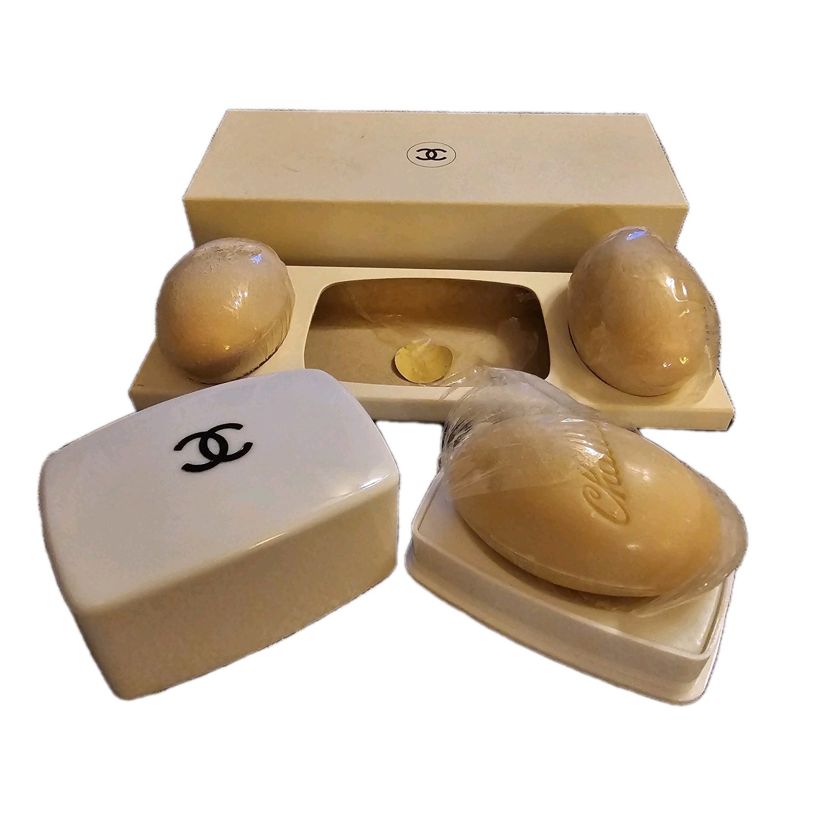 Vintage CHANEL No 5 Bath Soap Gift Set 3 Bars Soap Dish Original Box Unused Rare