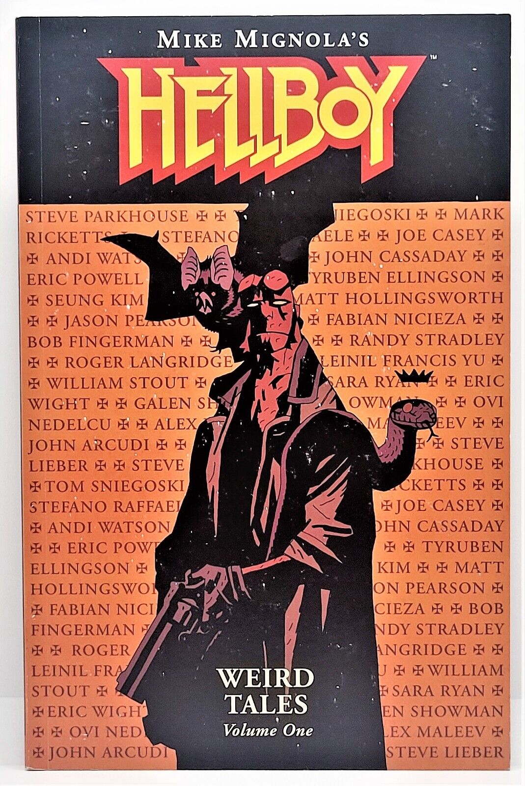 Hellboy: Weird Tales Volume 1 Dark Horse Comics *Signed by Mike Mignola- CO3