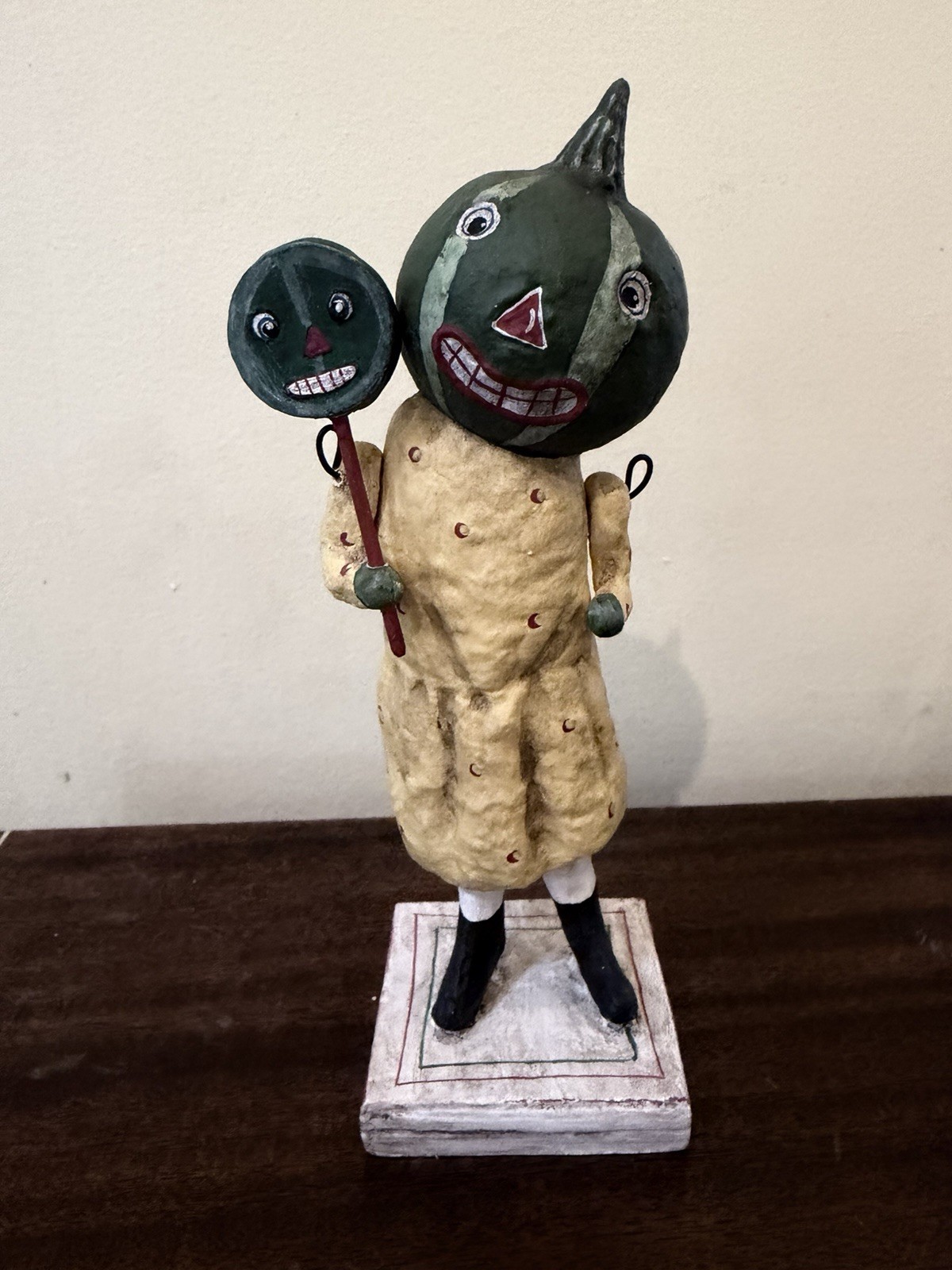 Debbie Thibault signed “Helen, Helen Melon Head” figurine 178/2500