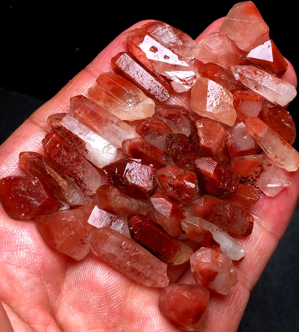 48g 39PCS Natural Phantom \'Red Ghost\' Lemurian QUARTZ Crystal Point&Pyramid t868