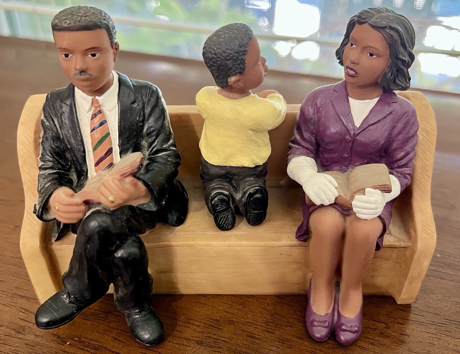 VINTAGE UTI EBONY TREASURES AFRICAN AMERICAN FAMILY FIGURINES CHURCH COLLECTION VINTAGE UTI EBONY TREASURES AFRICAN AMERICAN FAMILY FIGURINES CHURCH COLLECTION