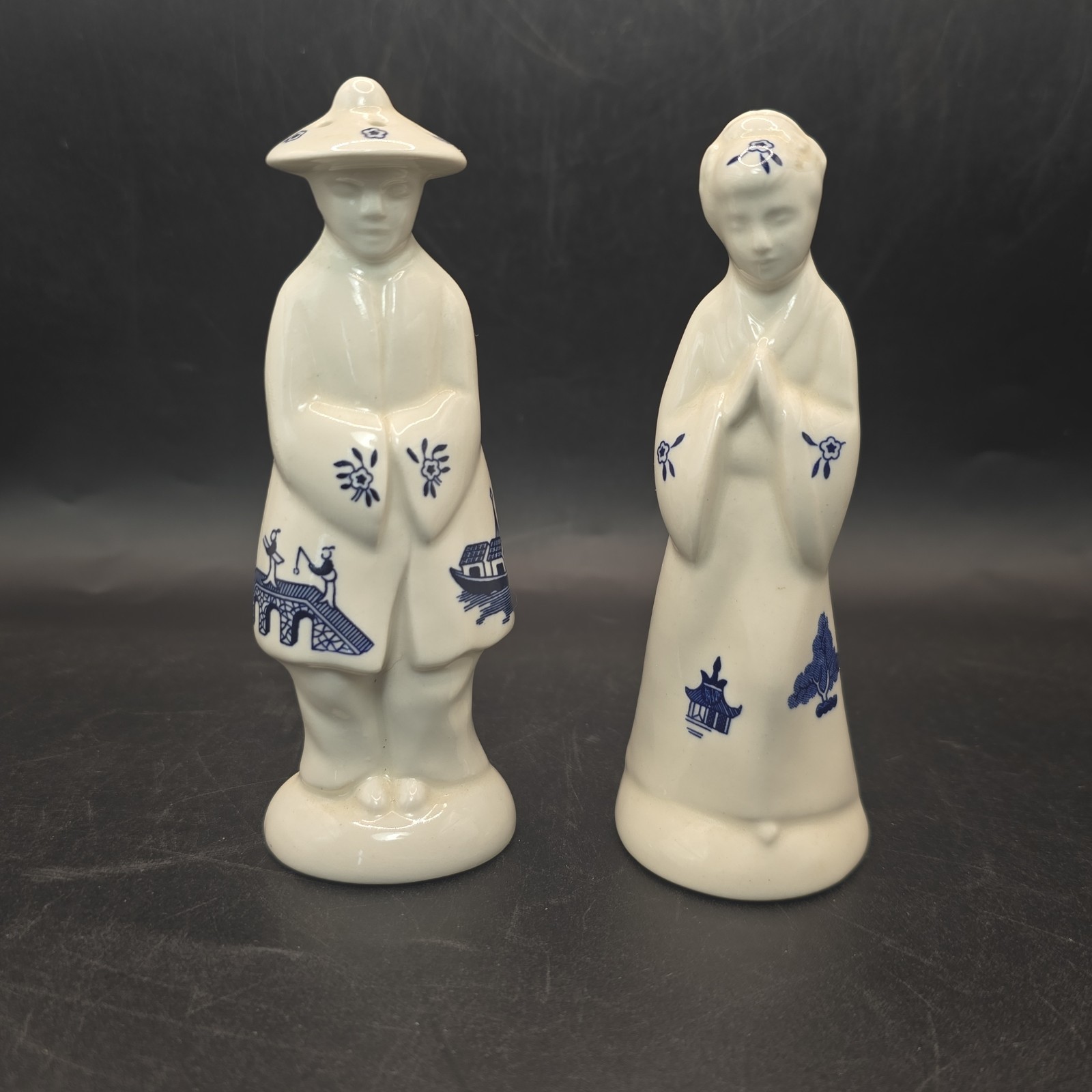VTG Churchill England Blue Willow China Man & Woman Salt & Pepper Shaker Set