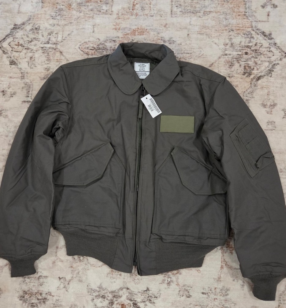 NWTs NOMEX CWU-45/P Cold Weather Flyer\'s Jacket Military Issue Sz M