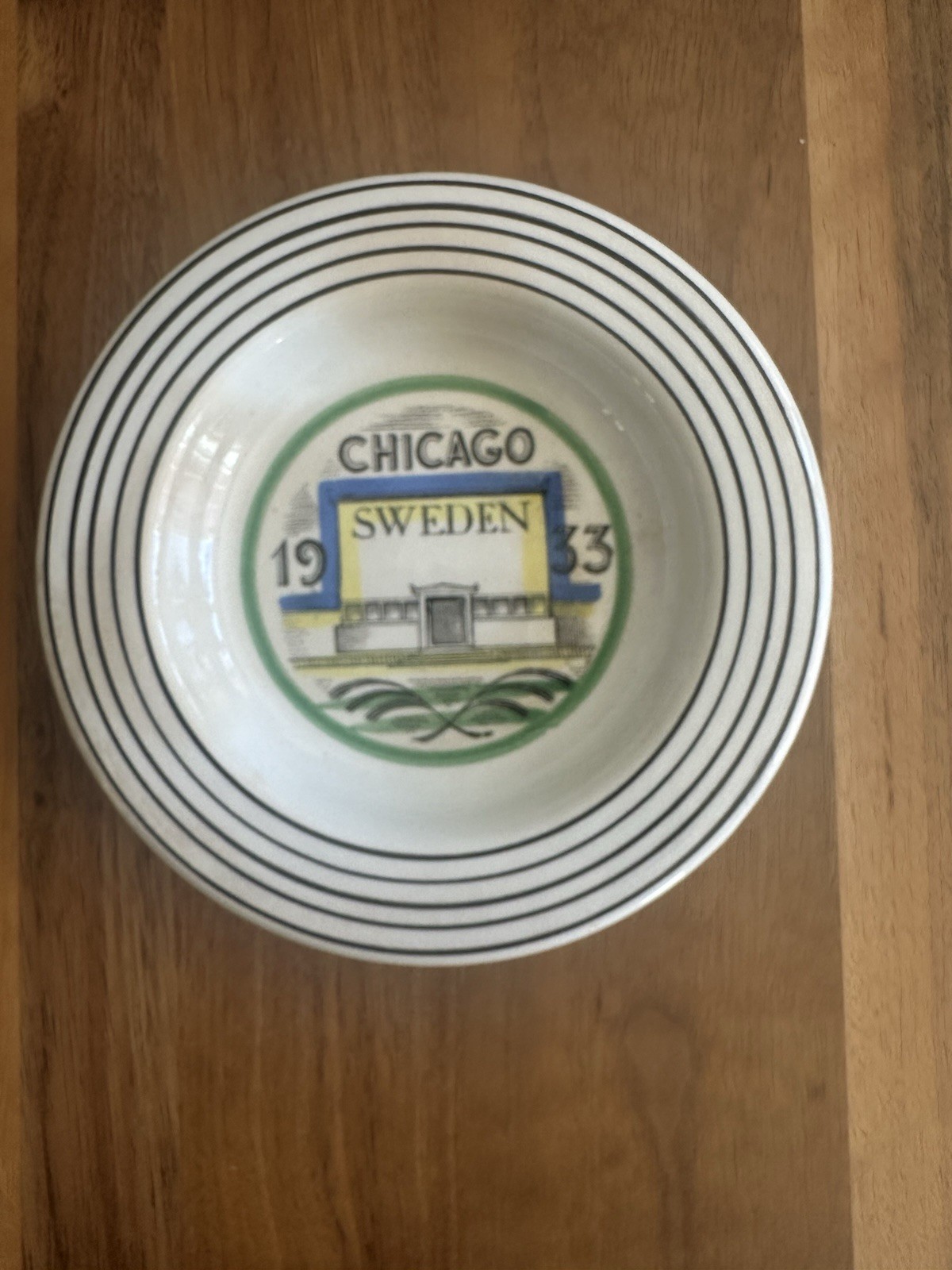 RARE vintage 1933 Chicago World's Fair Sweden Pavilion small plate