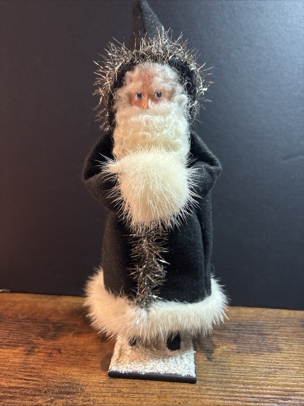 Elaine Roesle Belsnickle Santa Figurine #17N. Black Coat Fur Trim Signed NICE