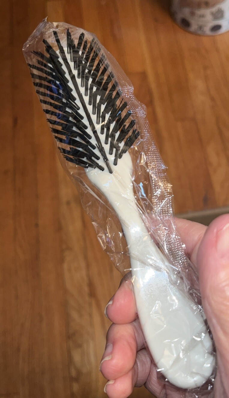 NEW VTG Stiff Bristle HAIR Brush Travel PURSE SIZE Cream Handle 7”