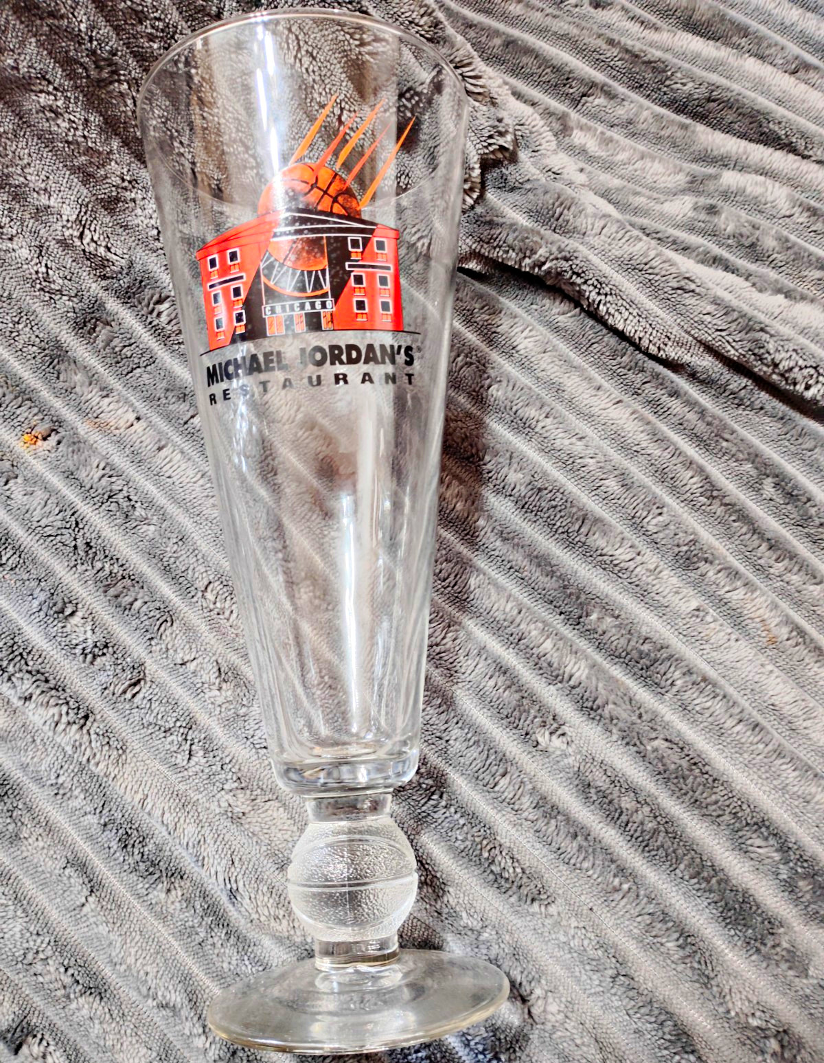 Vintage Michael Jordan\'s Restaurant Chicago Logo Promotional Pilsner Glass
